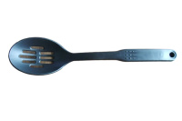 Ложка кулинарная с прорезями из черного нейлона Бон Аппетит .ARH005B-1   28,5*6